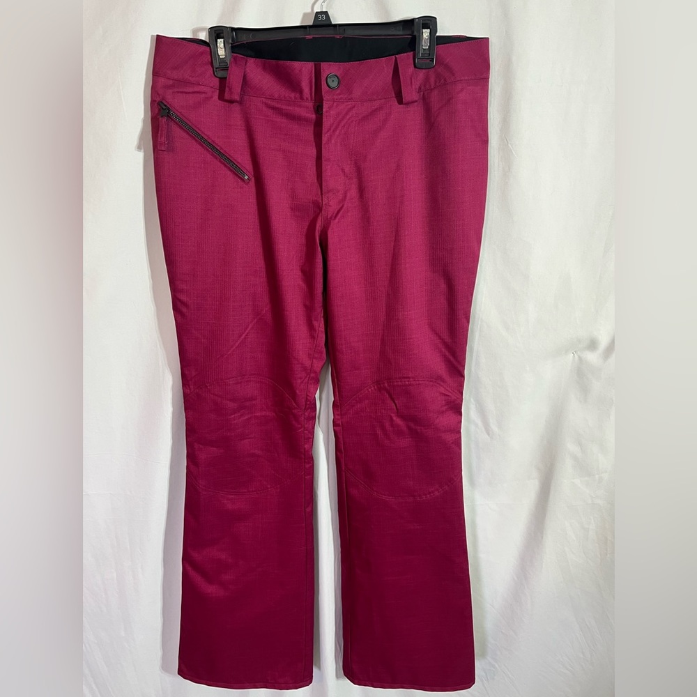 Volcom snow pants. Size large